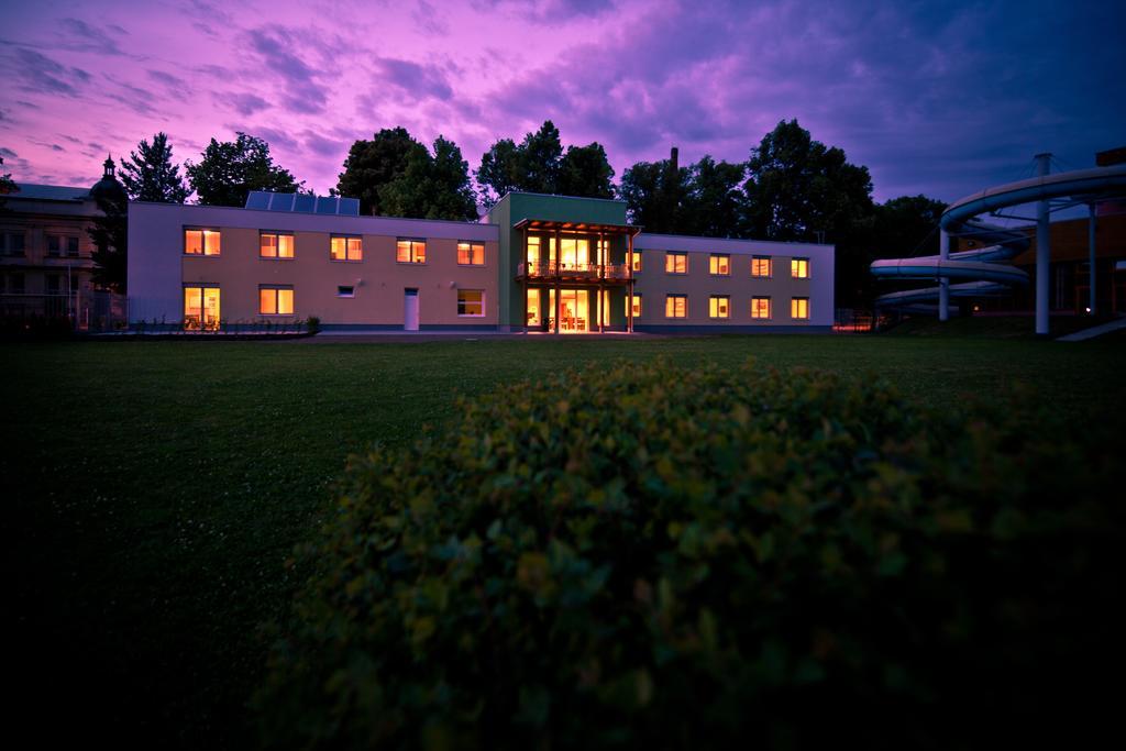 Garni hotel Svitavy Exteriör bild