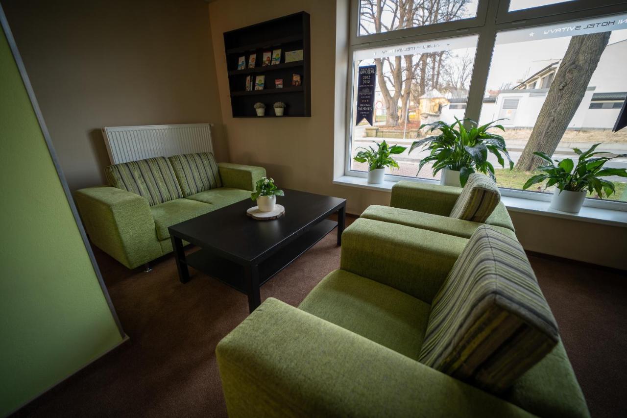 Garni hotel Svitavy Exteriör bild